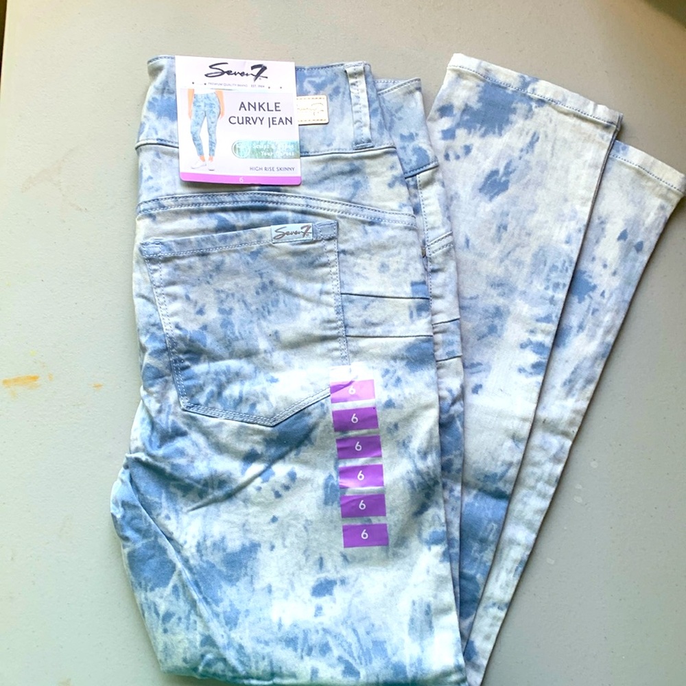 Ankle curvy jean NWT